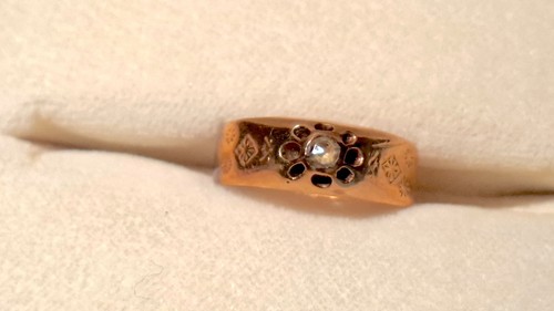 Antiker goldring mit einem - goldring,